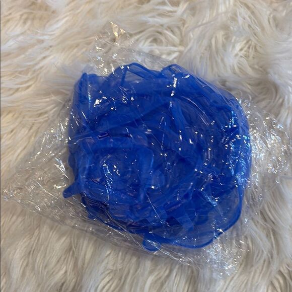 Silicone Stretch Lids - Blue or Pink - Picture 5 of 6